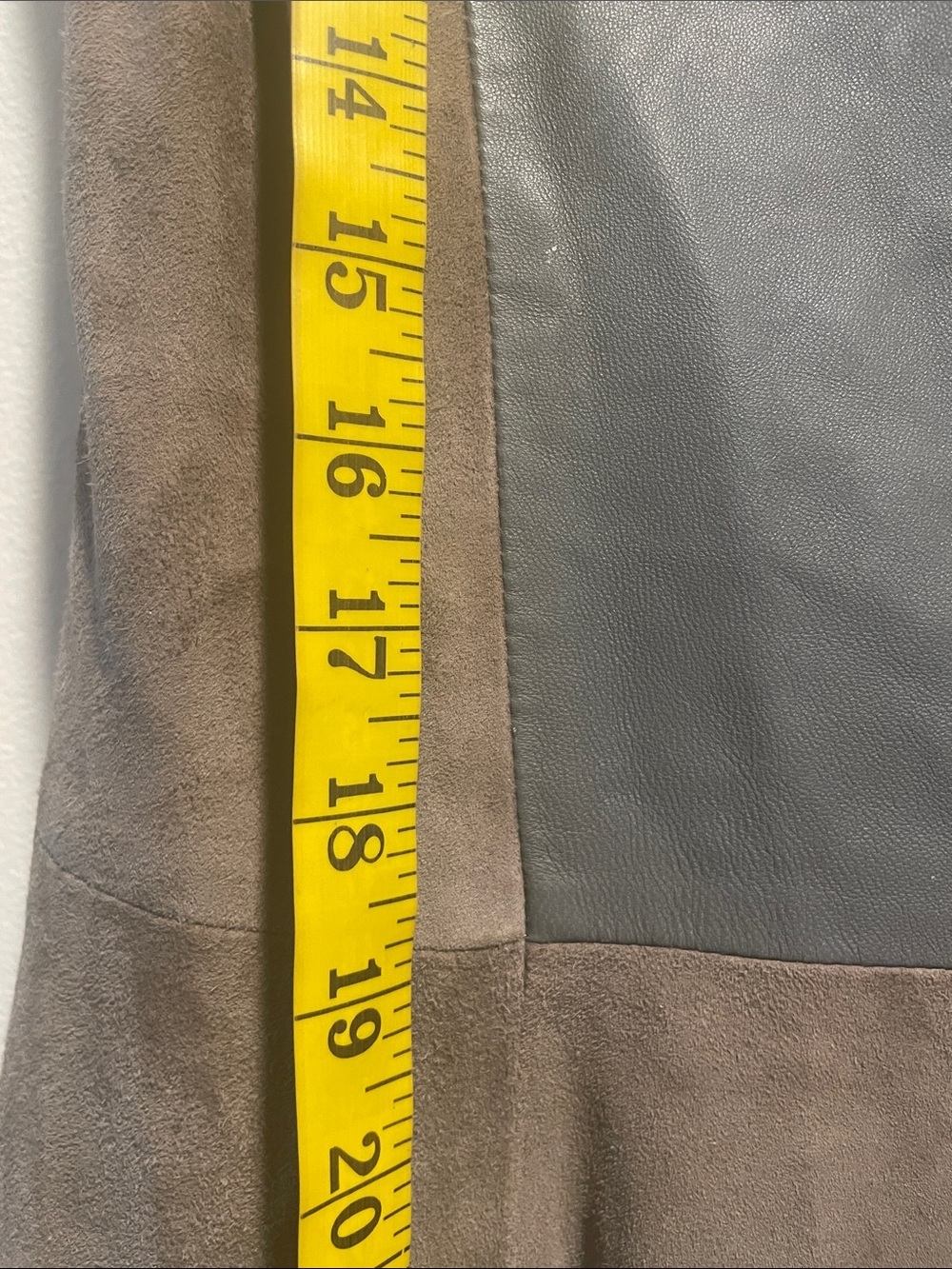 Armani Exchange Two-Tone Taupe a
Gray Goat & Lamb Leather Skater Lined Midi Dres - Picture 8 of 16